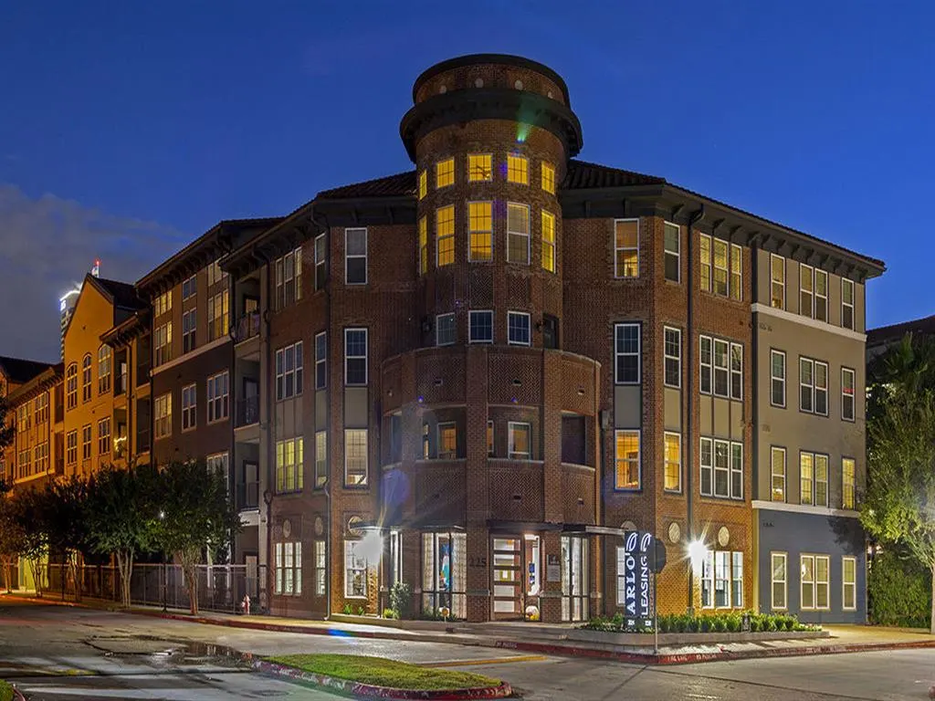 Arlo Buffalo Heights Houston Apartments Photo 1