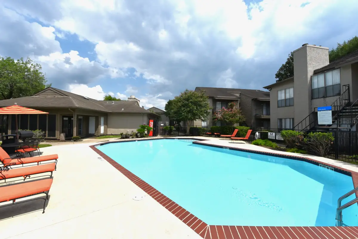 Wilshire Park Rise Apartments