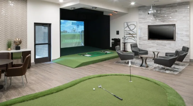 Alexan Lower Greenville Golf Simulator