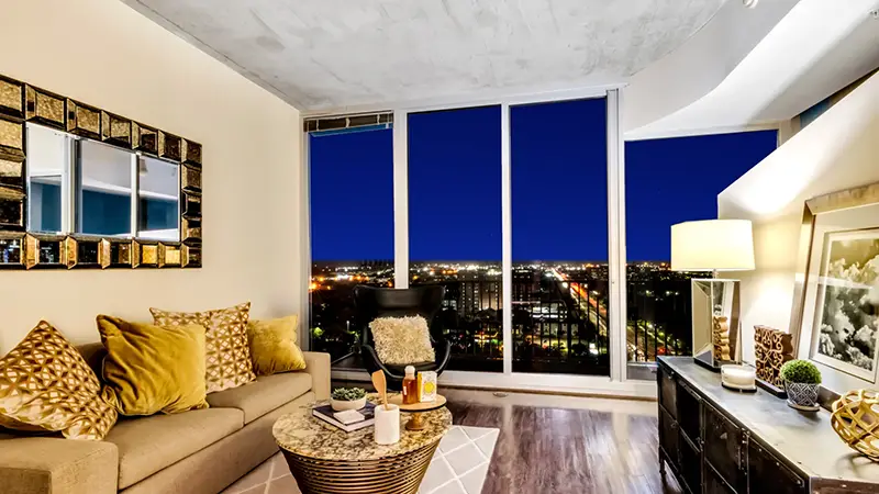 Allure Hermann Park Apartments Floor-to-Ceiling Windows