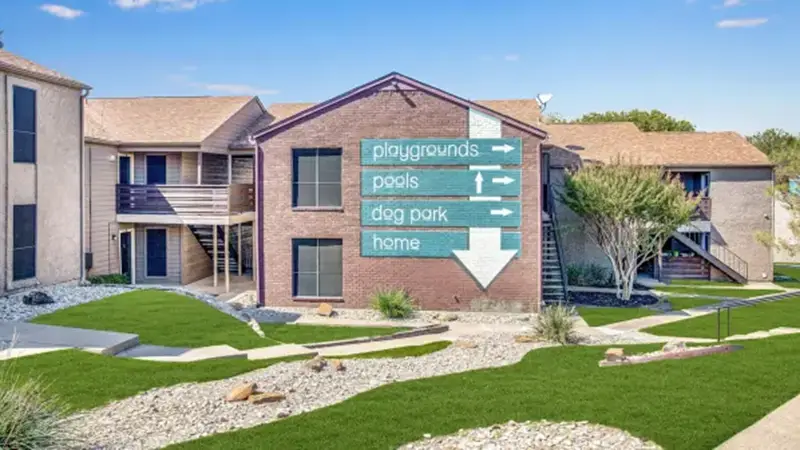 Estancia Estates Apartments Dog Park