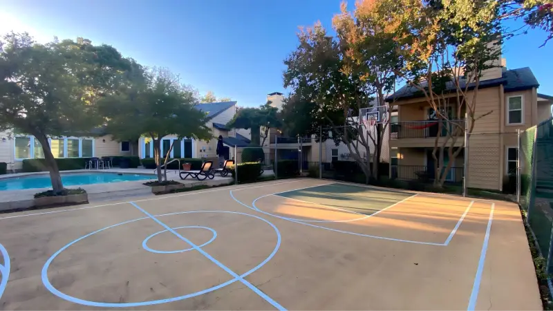 Bent Oaks Apartments Basketball Courts