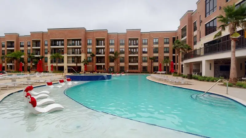 Boardwalk Lofts Apartments Swimming Pools