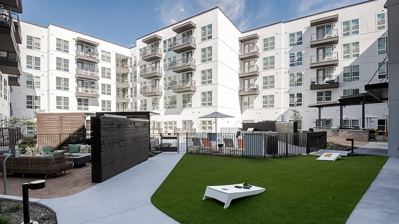 Banyan Flats Apartments That Accept Section 8 in Dallas