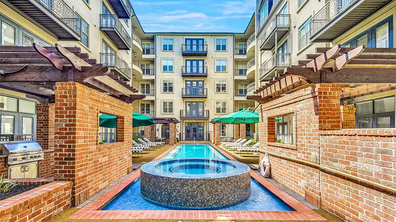 La Maison River Oaks Houston Apartments Hot Tubs