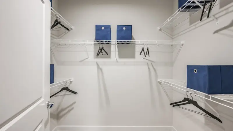 Prose Hardy Yards Apartments Walk-In Closets