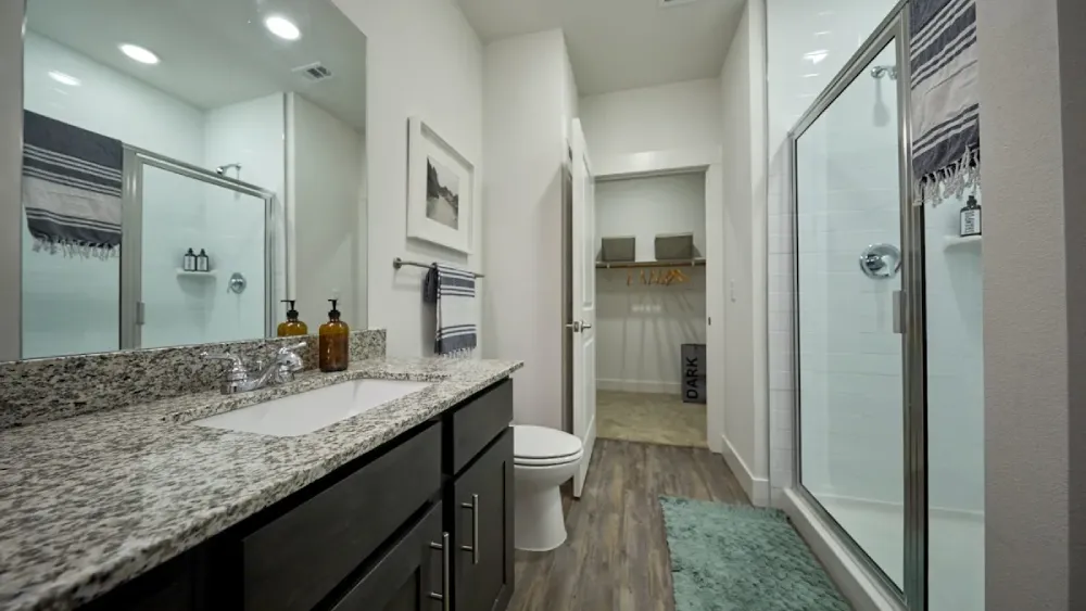Addison Medical Center Apartments Walk-In Showers