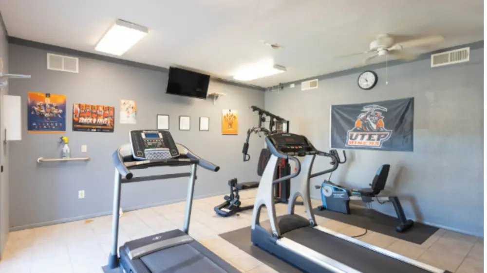 Brisa Apartments & Storage