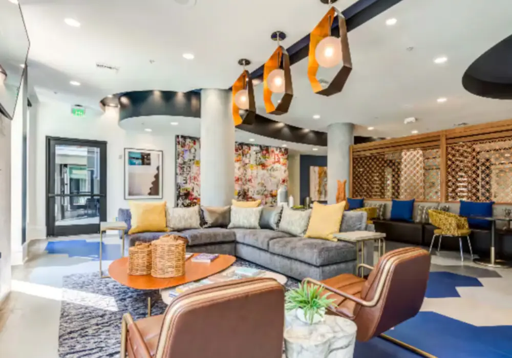 Broadstone Los Feliz