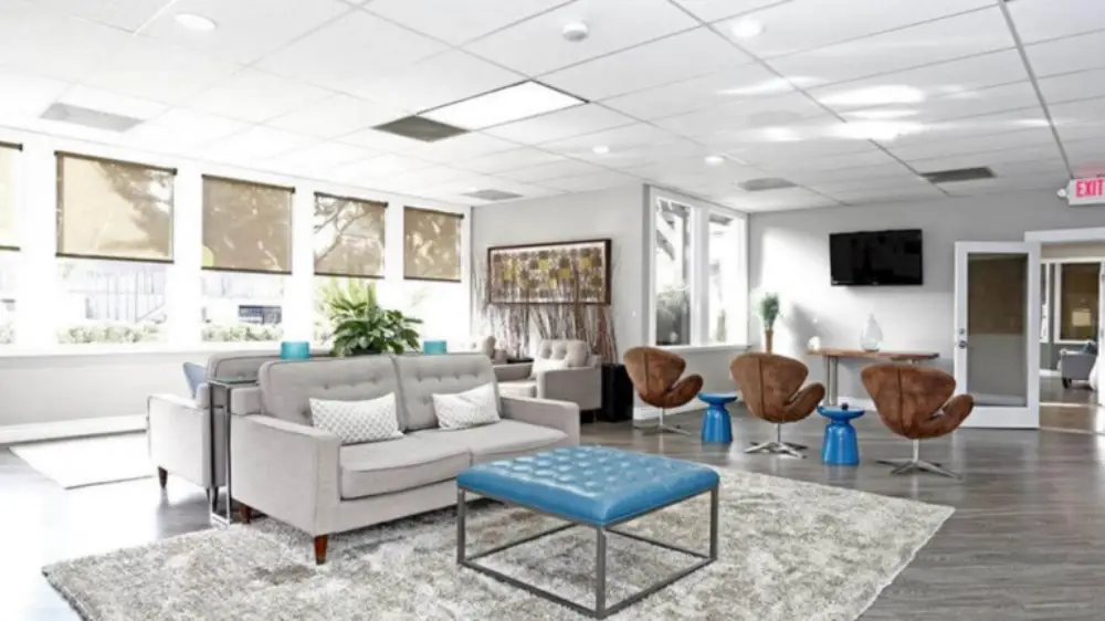 Fountains at Point West Airbnb-Friendly Apartments