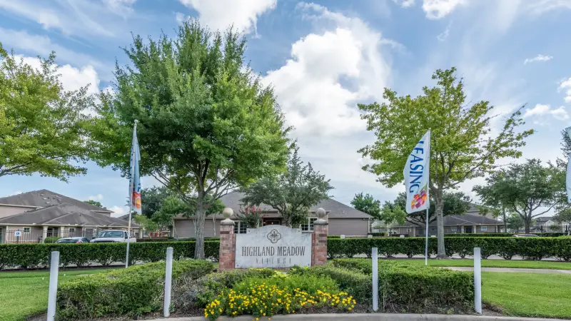 Highland Meadow Village