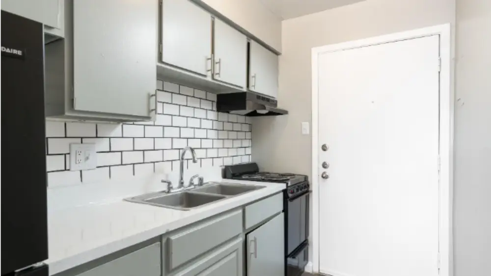 Luna Verde Apartments