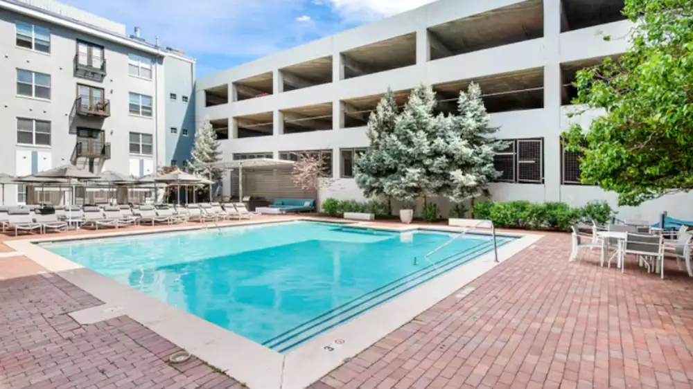 Uptown Square Apartments