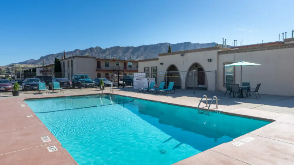 Wallington Plaza Apartments