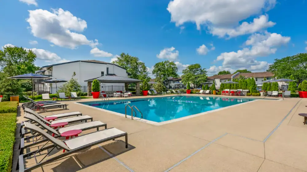 Residences at Arlington Heights