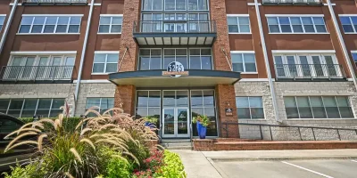 5225-Maple-Apartments-Dallas-Photo-1