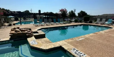 Autumn Breeze Apartments Lewisville Photo 3