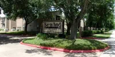 Bayou Bend Apartments Rosenberg photo 1