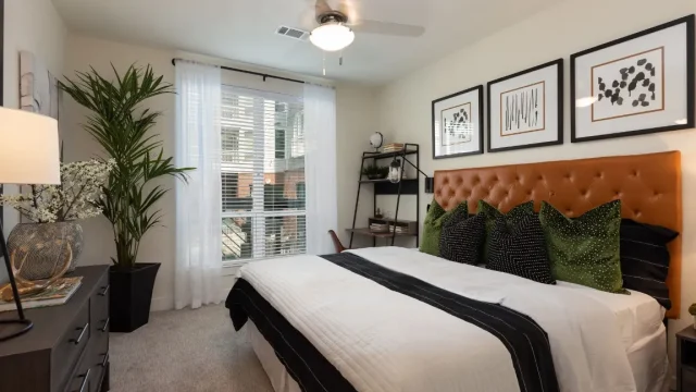 Broadway Chapter Rise apartments Dallas Photo 5