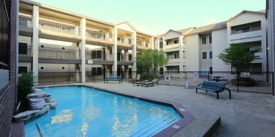 Centennial Condominiums photo 8