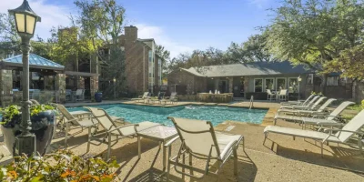 Chateau on the River Fort Worth Photo 4