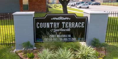Country Terrace Photo 3