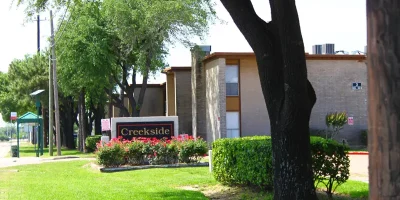 Creekside Apartments Photo 6