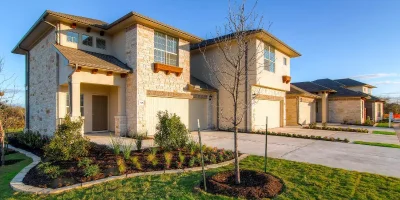 Double Eagle Townhomes photo 1