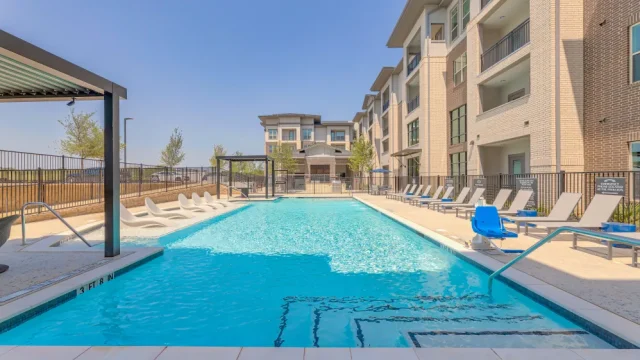 Enclave at the Carter Rise apartments Dallas Photo 11