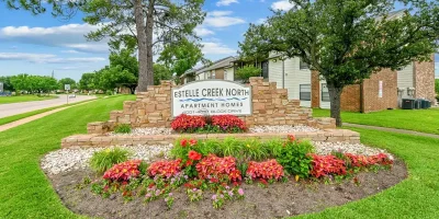 Estelle Creek North Irving Image