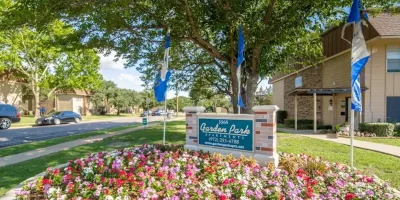Garden Park Irving Image