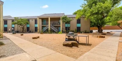 Gateway Apartment Homes Dallas Photo 1
