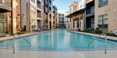 Hyde Park McKinney Photo 7