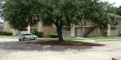 Imperial Oaks Apartments Photo 13