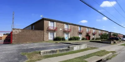 La-Hacienda-Apartments-Houston-Photo-1.