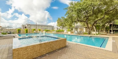 Landmark at Grandview Apartments San Antonio Photo 5