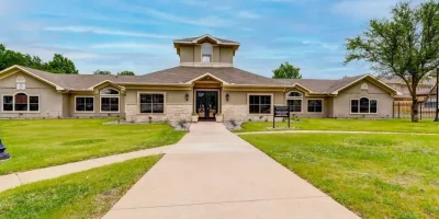 Legacy of Cedar Hill Apartments & Townhomes Photo 6