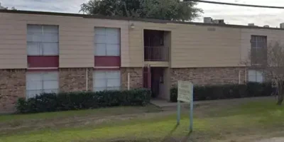 Liberty Apartments Dallas Photo 2