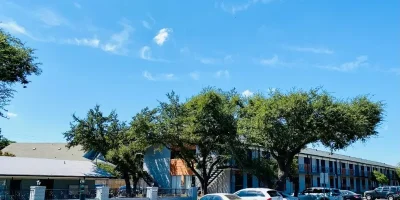 Linda Vista Apartments Arlington photo 4