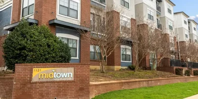 Midtown Urban Arlington Photo 10