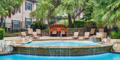 Mission Oaks Apartments San Antonio Photo 2