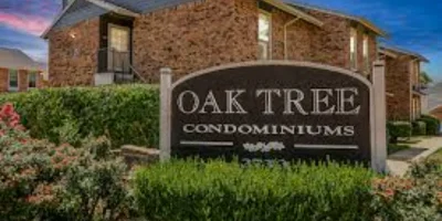 Oak Tree Condos Carrollton photo 4