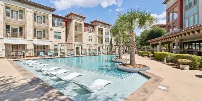 Park at Rialto San Antonio Photo 2