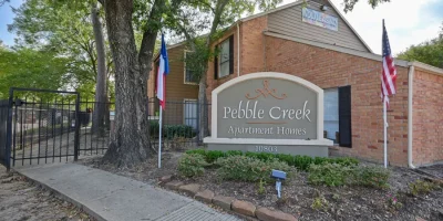 Pebble Creek Houston Apartments Photo 1