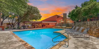 Silverton Apartments Irving photo 5