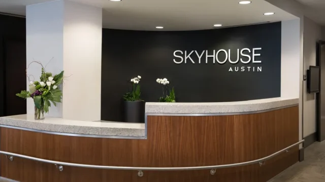 SkyHouse Rise apartments Austin Photo 11