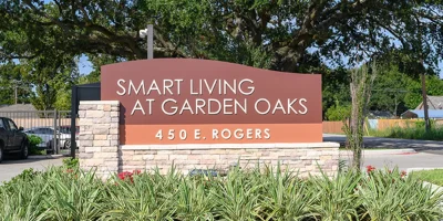Smart Living at Garden Oaks Apartments Houston Photo 1