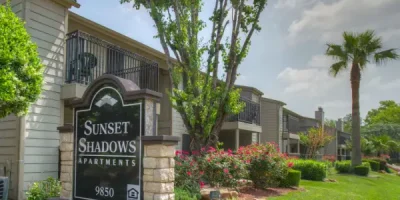 Sunset Shadows Apartments Houston Apartments Photo 3