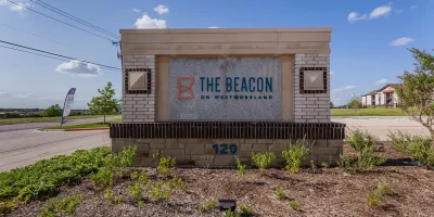 The Beacon on Westmoreland Apartments Photo Image