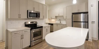 The Briscoe River Oaks Photo 7